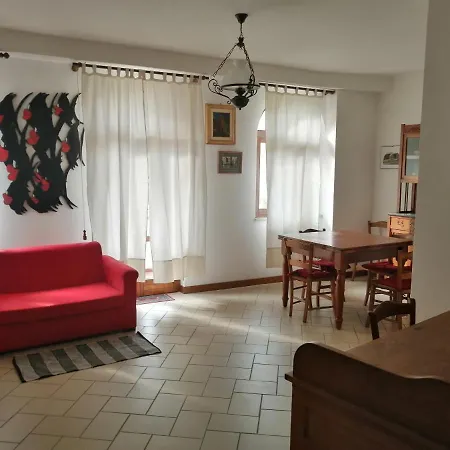 Residenza Schinardi אוריסטאנו