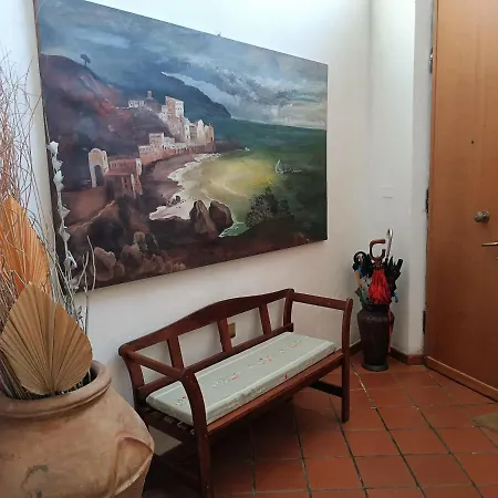 Residenza Schinardi בית הארחה